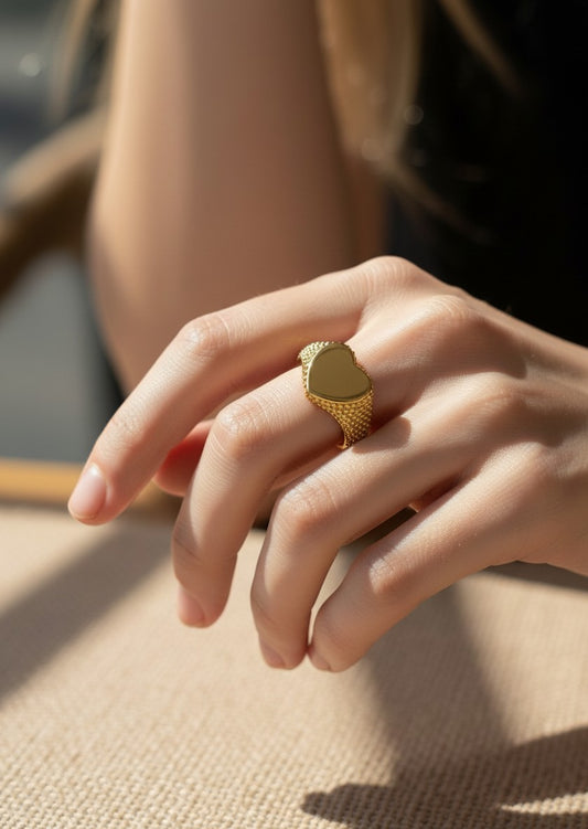 Anello Impero Cuore Martellato Personalizzabile