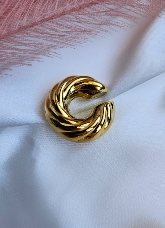 Ear Cuff Chubby Big Twist