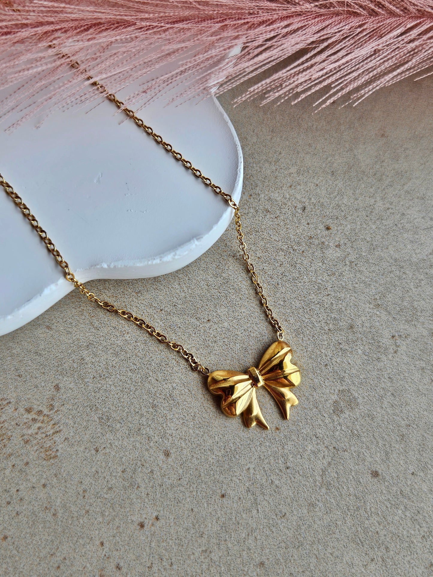 Collana Fiocchetto