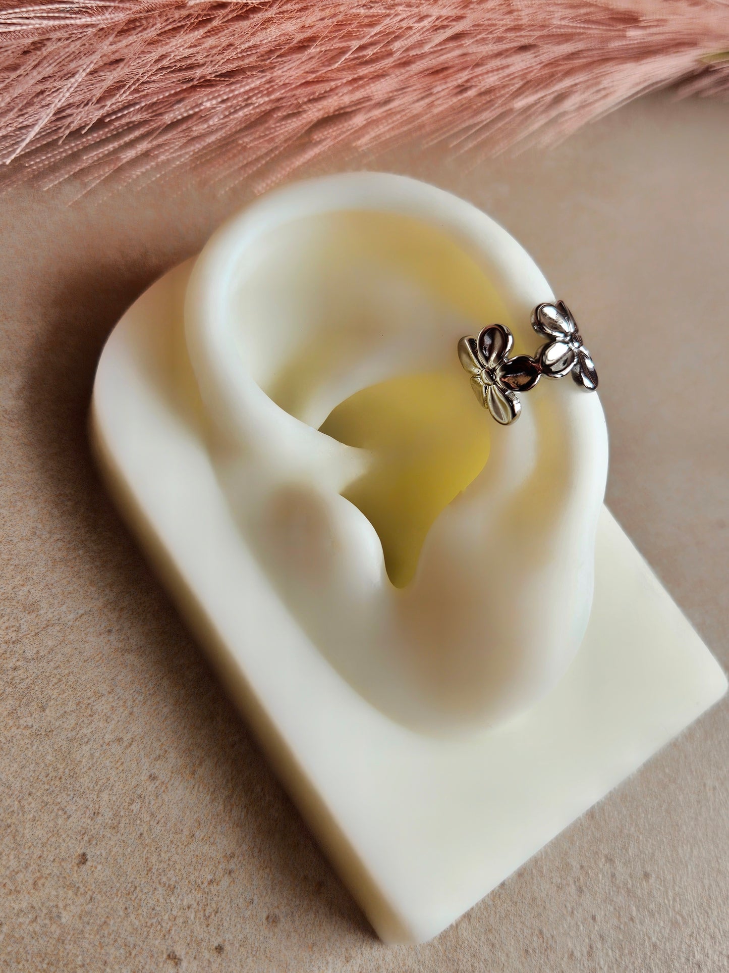Ear cuff Flower
