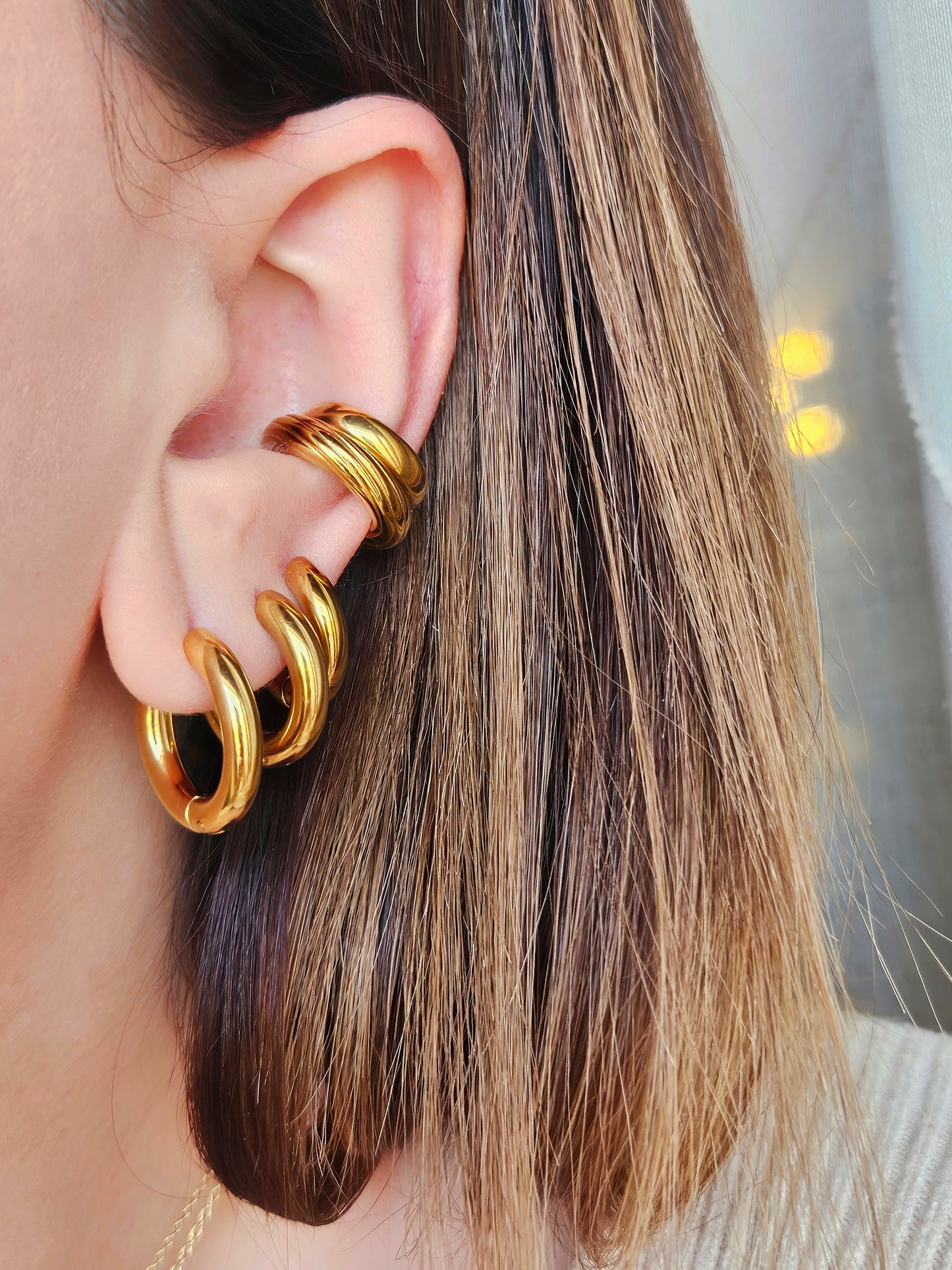 Ear cuff Twisted