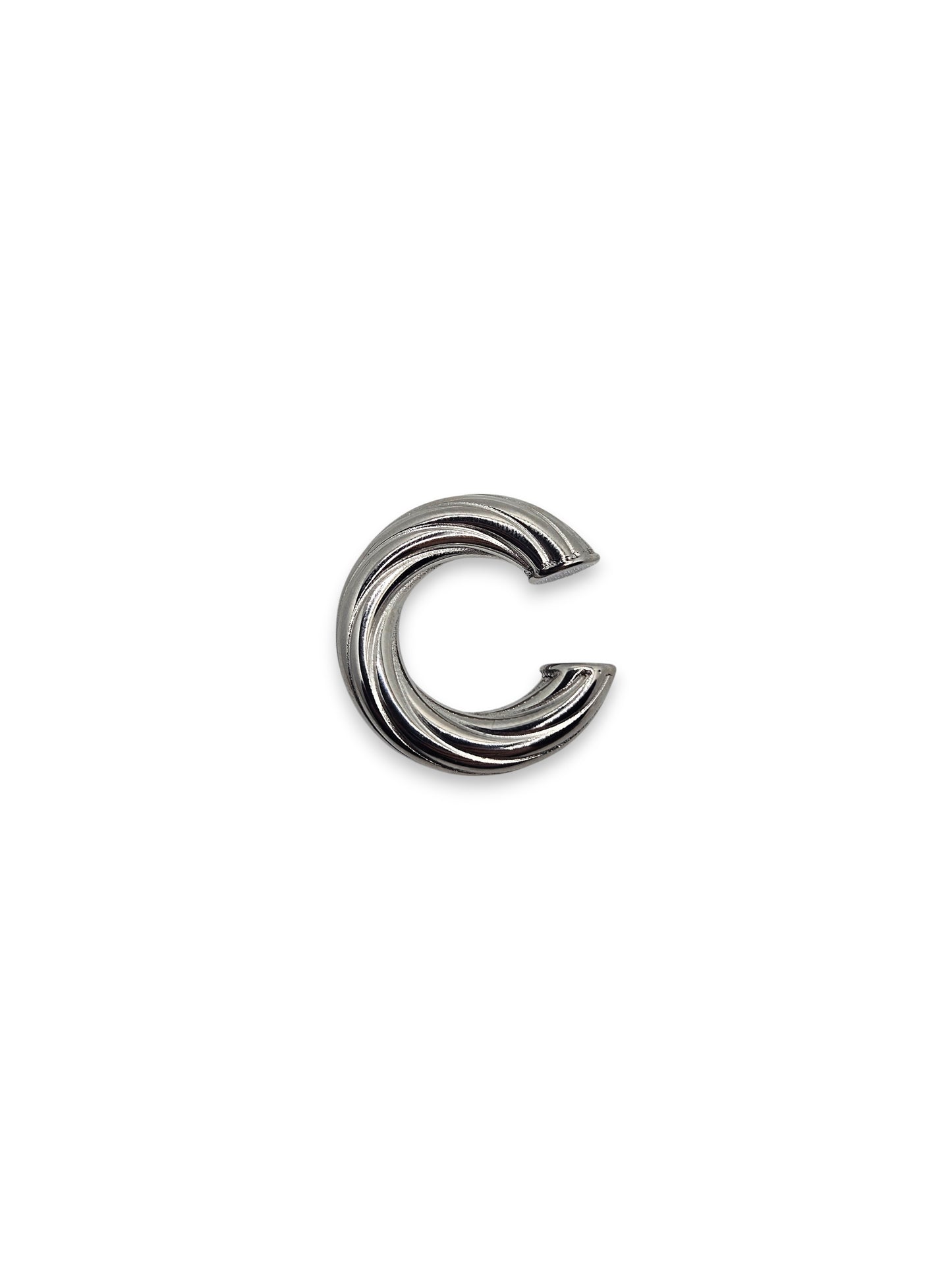 Ear cuff Twisted
