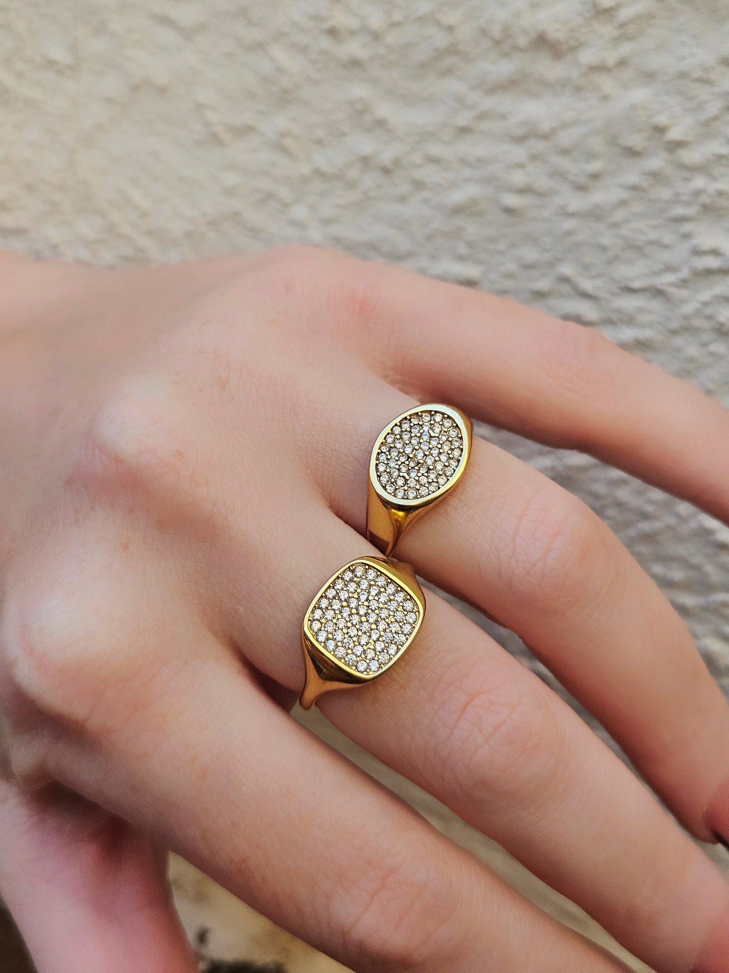 Anello Chevalier Pavè Quadrato