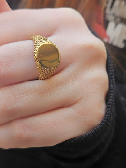 Anello Impero Martellato Personalizzabile