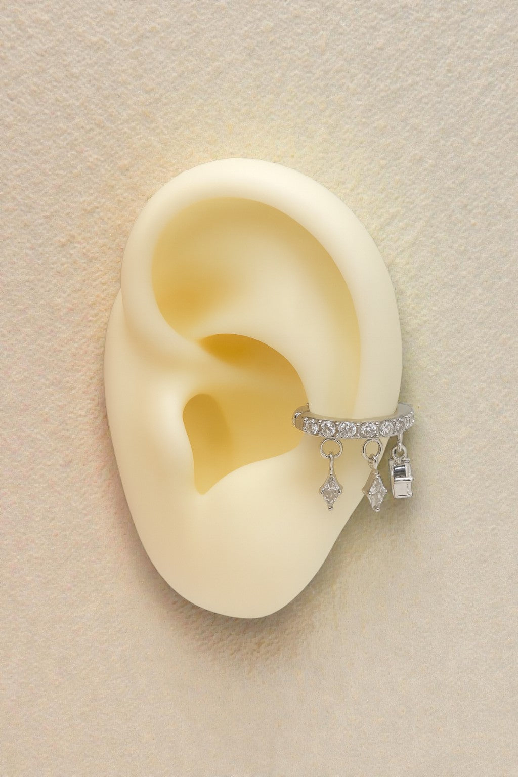 Ear Cuff Crystal Rain