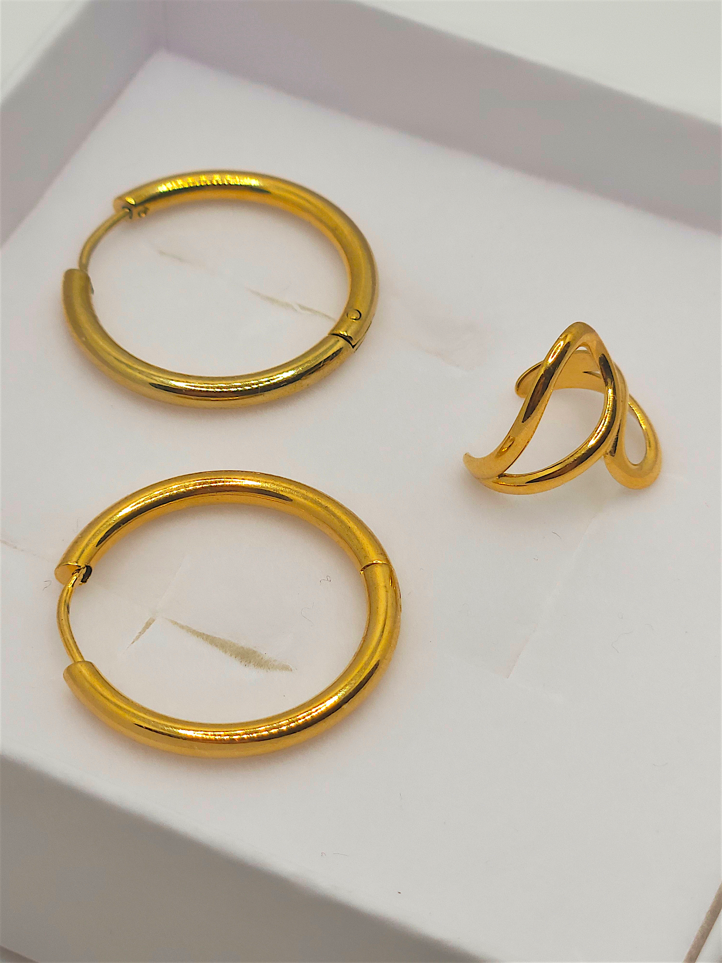 Set Orecchini Cerchio e Cuff